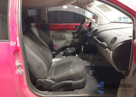 1998 Volkswagen New Beetle Tdi from USA, damaged, VIN 3VWBF61C6WM019948